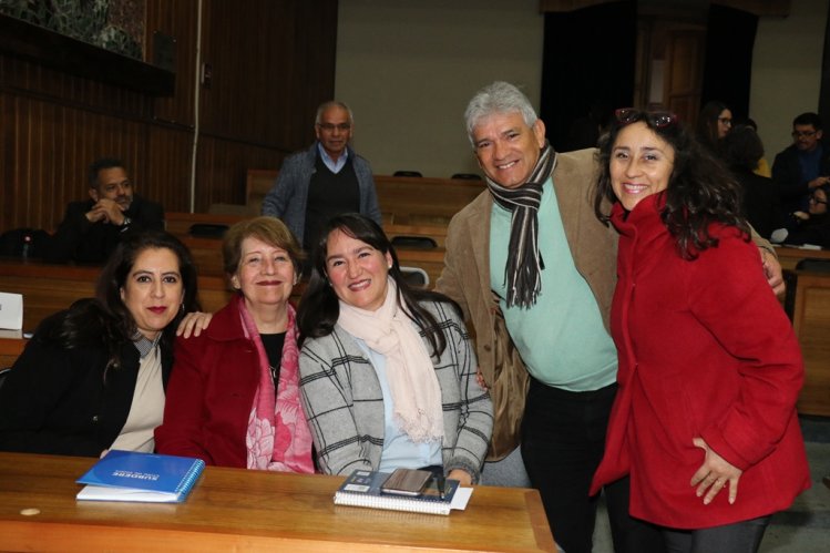 FUNCIONARIOS PÚBLICOS SE CAPACITAN EN FORTALECIMIENTO DE GOBIERNOS Y ADMINISTRACIÓN REGIONAL FUNCIONARIOS PÚBLICOS SE CAPACITAN EN FORTALECIMIENTO DE GOBIERNOS Y ADMINISTRACIÓN REGIONAL