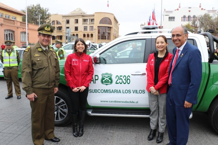 CARABINEROS RECIBE NUEVOS VEHÍCULOS POLICIALES PARA UN COMBATE MÁS EFECTIVO DE LA DELINCUENCIA