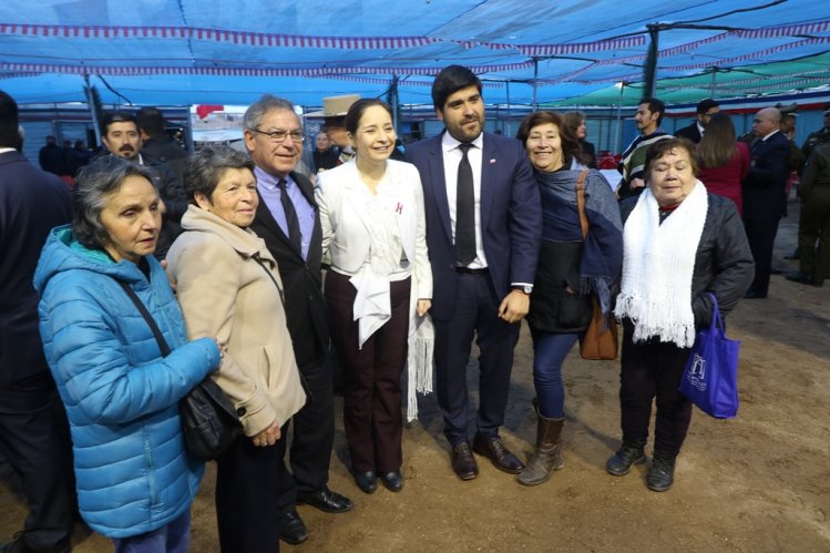 INAUGURAN OFICIALMENTE LA PAMPILLA QUEBRADA DEL JARDÍN DE LAS COMPAÑÍAS