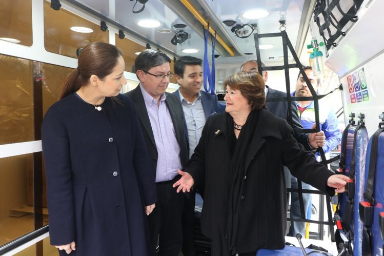NUEVAS AMBULANCIAS REFORZARÁN LABOR DEL SAMU EN COQUIMBO, OVALLE E ILLAPEL NUEVAS AMBULANCIAS REFORZARÁN LABOR DEL SAMU EN COQUIMBO, OVALLE E ILLAPEL