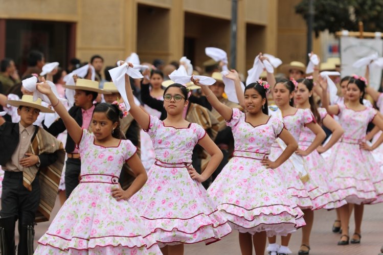 LA SERENA INICIA OFICIALMENTE LAS CELEBRACIONES DE FIESTAS PATRIAS CON IMPECABLE DESFILE CÍVICO MILITAR