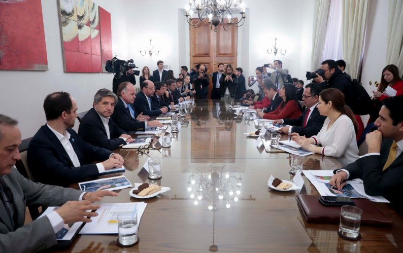 REGIÓN DE COQUIMBO PARTICIPA DE LA PRIMERA REUNIÓN DE LA MESA REGIONAL DE TRABAJO POR LA SEQUÍA REGIÓN DE COQUIMBO PARTICIPA DE LA PRIMERA REUNIÓN DE LA MESA REGIONAL DE TRABAJO POR LA SEQUÍA