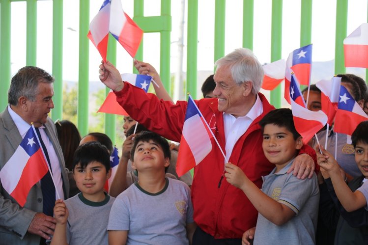 DESTACAN AVANCES DEL PROGRAMA LEO PRIMERO Y ANUNCIAN EXTENSIÓN A MÁS CURSOS DESTACAN AVANCES DEL PROGRAMA LEO PRIMERO Y ANUNCIAN EXTENSIÓN A MÁS CURSOS