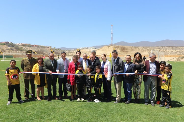 GOBIERNO DESTACA PROYECTOS PARA FORTALECER LA INFRAESTRUCTURA DEPORTIVA EN COQUIMBO GOBIERNO DESTACA PROYECTOS PARA FORTALECER LA INFRAESTRUCTURA DEPORTIVA EN COQUIMBO