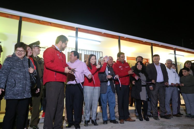 VECINOS DE SALAMANCA CUENTAN CON NUEVOS ESPACIOS DEPORTIVOS Y DE REUNIÓN VECINOS DE SALAMANCA CUENTAN CON NUEVOS ESPACIOS DEPORTIVOS Y DE REUNIÓN