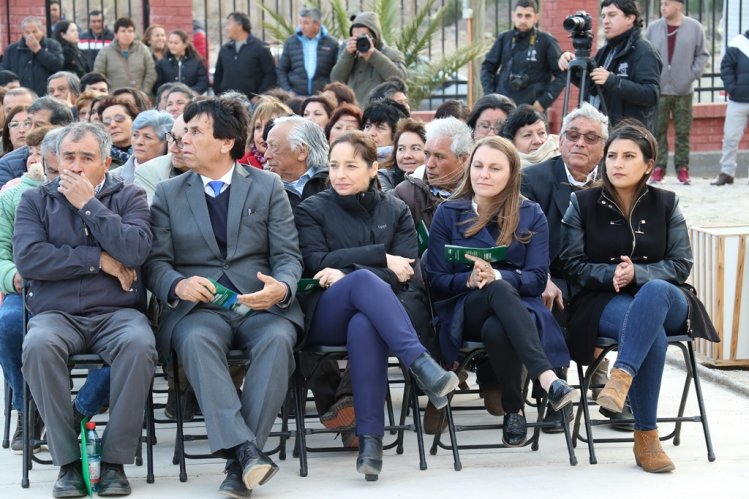 NUEVA POSTA DE SALUD RURAL EN ILLAPEL MEJORARÁ LA ATENCIÓN A MÁS DE 1500 PERSONAS NUEVA POSTA DE SALUD RURAL EN ILLAPEL MEJORARÁ LA ATENCIÓN A MÁS DE 1500 PERSONAS