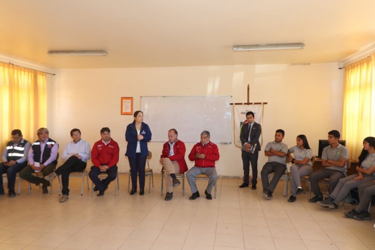 INDAP APOYA A 20 APICULTORES AFECTADOS POR LOQUE AMERICANA INDAP APOYA A 20 APICULTORES AFECTADOS POR LOQUE AMERICANA