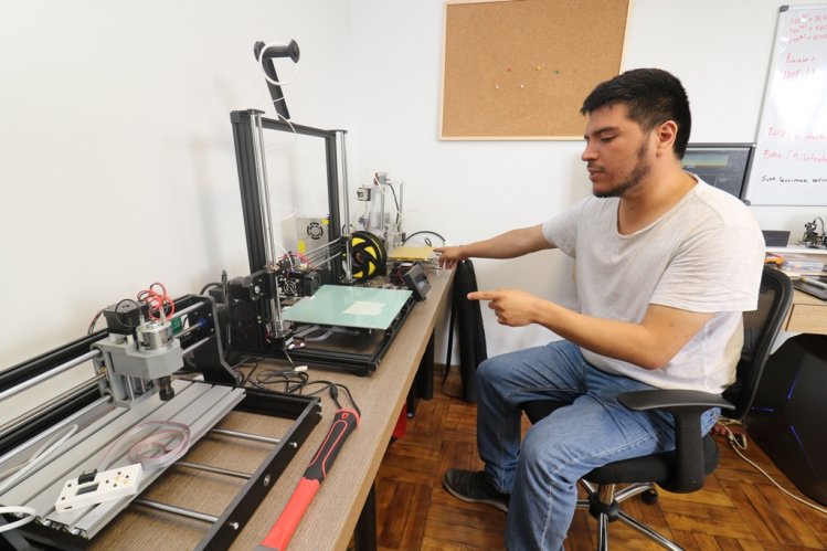 PROGRAMA DE EMPRENDIMIENTO BUSCA GENERAR NUEVOS NEGOCIOS CON ENFOQUE EN TECNOLOGÍA Y EDUCACIÓN PROGRAMA DE EMPRENDIMIENTO BUSCA GENERAR NUEVOS NEGOCIOS CON ENFOQUE EN TECNOLOGÍA Y EDUCACIÓN