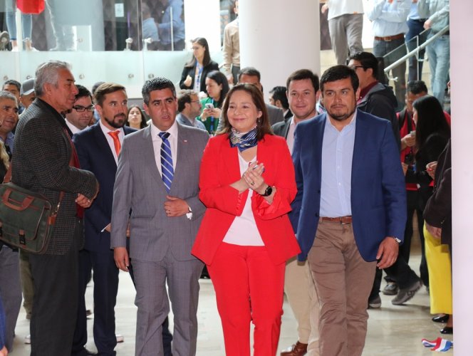 PROVEEDORES Y EMPRESAS MINERAS PROMUEVEN NUEVAS ALIANZAS PARA EL DESARROLLO DEL SECTOR PROVEEDORES Y EMPRESAS MINERAS PROMUEVEN NUEVAS ALIANZAS PARA EL DESARROLLO DEL SECTOR
