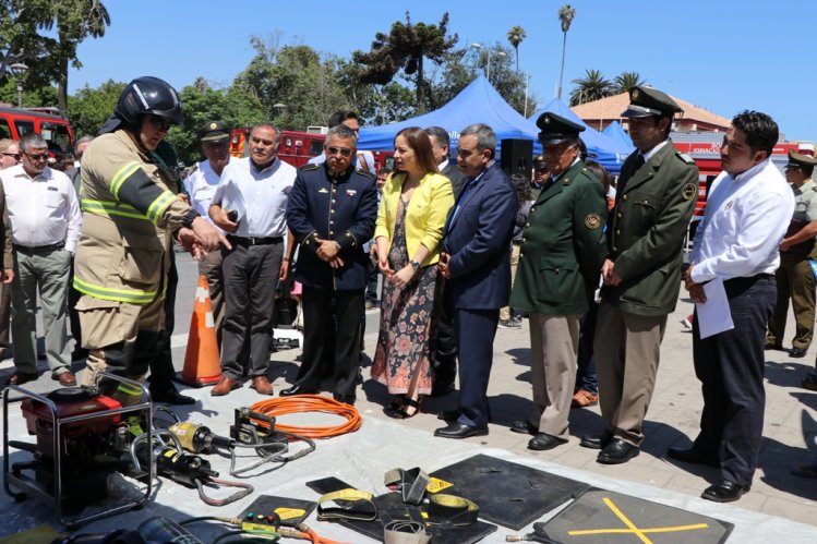 GOBIERNO REGIONAL APRUEBA MILLONARIA INVERSIÓN PARA MODERNIZAR A BOMBEROS