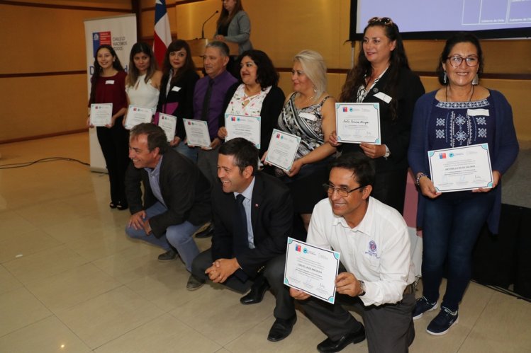 MÁS 170 DIRIGENTES SOCIALES DE LA REGIÓN DE COQUIMBO FORTALECEN SUS CAPACIDADES GRACIAS A CURSO ON LINE MÁS 170 DIRIGENTES SOCIALES DE LA REGIÓN DE COQUIMBO FORTALECEN SUS CAPACIDADES GRACIAS A CURSO ON LINE