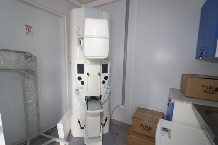 MAMÓGRAFO MÓVIL DE ÚLTIMA TECNOLOGÍA RECORRERÁ LAS 15 COMUNAS Y SUS LOCALIDADES APARTADAS MAMÓGRAFO MÓVIL DE ÚLTIMA TECNOLOGÍA RECORRERÁ LAS 15 COMUNAS Y SUS LOCALIDADES APARTADAS