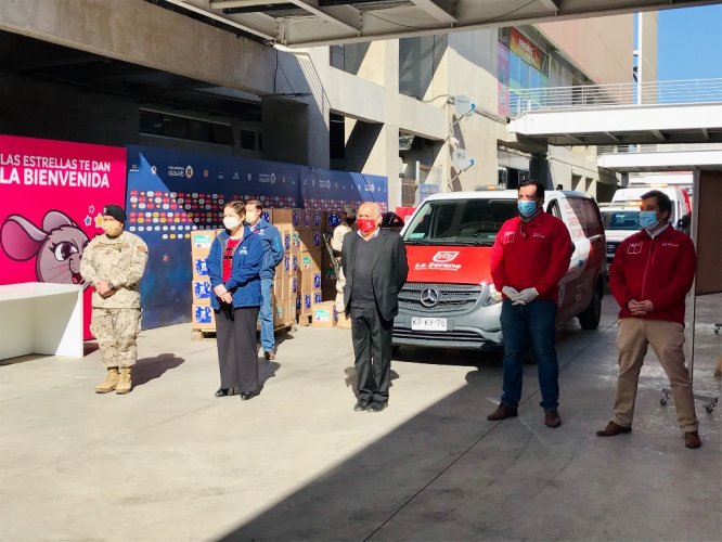 CON FOCO EN LOS ADULTOS MAYORES COMENZÓ LA DISTRIBUCIÓN DE CANASTAS DE ALIMENTOS PARA CHILE EN LA REGIÓN DE COQUIMBO