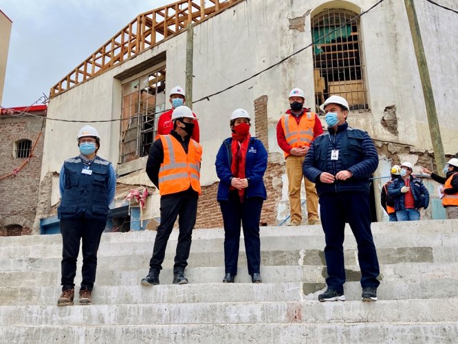 OBRAS PÚBLICAS SIGUEN SU AVANCE BAJO ESTRICTOS PROTOCOLOS DE SEGURIDAD ANTE LA PANDEMIA DEL COVID-19 OBRAS PÚBLICAS SIGUEN SU AVANCE BAJO ESTRICTOS PROTOCOLOS DE SEGURIDAD ANTE LA PANDEMIA DEL COVID-19