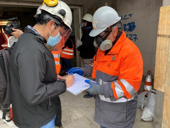 OBRAS PÚBLICAS SIGUEN SU AVANCE BAJO ESTRICTOS PROTOCOLOS DE SEGURIDAD ANTE LA PANDEMIA DEL COVID-19 OBRAS PÚBLICAS SIGUEN SU AVANCE BAJO ESTRICTOS PROTOCOLOS DE SEGURIDAD ANTE LA PANDEMIA DEL COVID-19