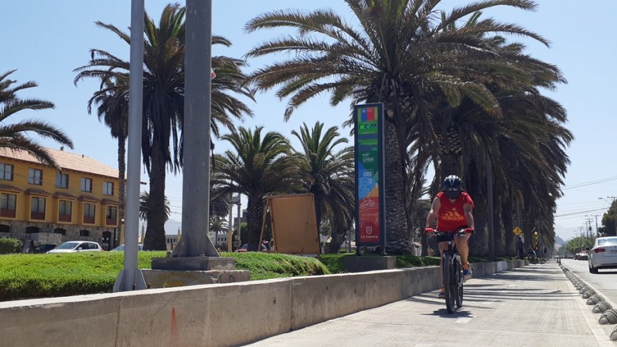 INAUGURAN NUEVO TRAMO DE CICLOVÍA EN AVENIDA FRANCISCO DE AGUIRRE QUE UNE LA RUTA 5 Y EL FARO