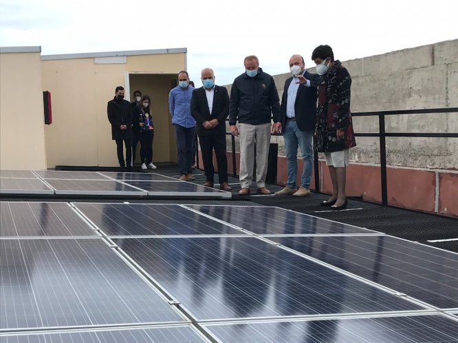 COLEGIO SALESIANOS PROMUEVE LAS ENERGÍAS RENOVABLES EN LA FORMACIÓN DE SUS ESTUDIANTES INAUGURANDO UNA PLANTA FOTOVOLTAICA