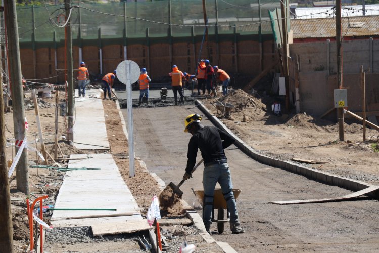 TASA DE DESOCUPACIÓN CONTINÚA A LA BAJA EN LA REGIÓN Y ALCANZA UN 9.5% EN EL TRIMESTRE ENERO-MARZO