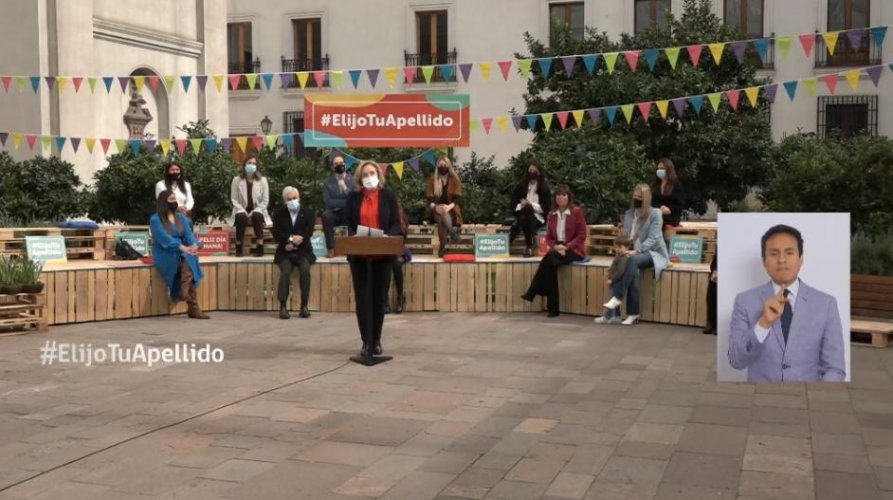 LEY PERMITIRÁ QUE LOS PADRES PUEDAN DETERMINAR EL ORDEN DE LOS APELLIDOS LEY PERMITIRÁ QUE LOS PADRES PUEDAN DETERMINAR EL ORDEN DE LOS APELLIDOS
