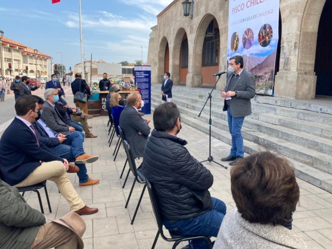 GOBIERNO Y PRODUCTORES DE PISCO PONEN EN MARCHA PLAN DE PROTECCIÓN Y PROMOCIÓN INTERNACIONAL DEL PISCO