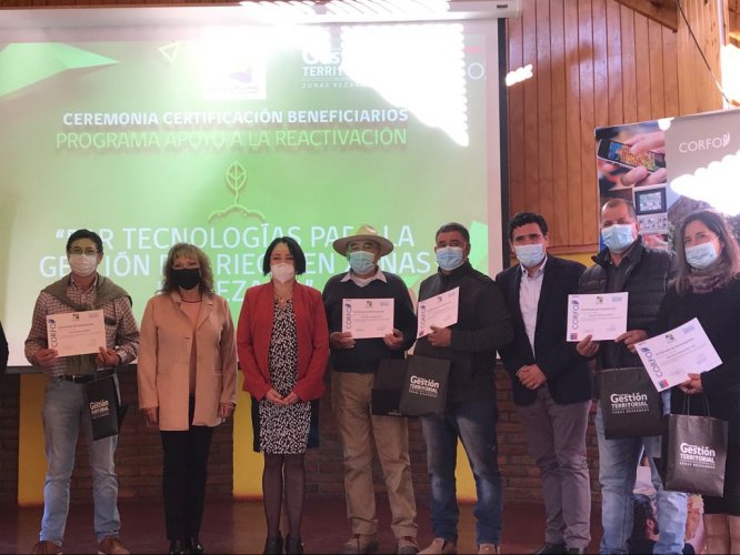 21 EMPRESAS AGRÍCOLAS DE MONTE PATRIA Y PUNITAQUI FUERON CERTIFICADAS TRAS MEJORAR SUS SISTEMAS DE RIEGO