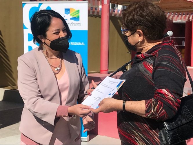 FONDOS CONCURSABLES DE MEDIOAMBIENTE Y SEGURIDAD CIUDADANA BENEFICIAN A 54 INICIATIVAS DE LIMARÍ Y CHOAPA FONDOS CONCURSABLES DE MEDIOAMBIENTE Y SEGURIDAD CIUDADANA BENEFICIAN A 54 INICIATIVAS DE LIMARÍ Y CHOAPA