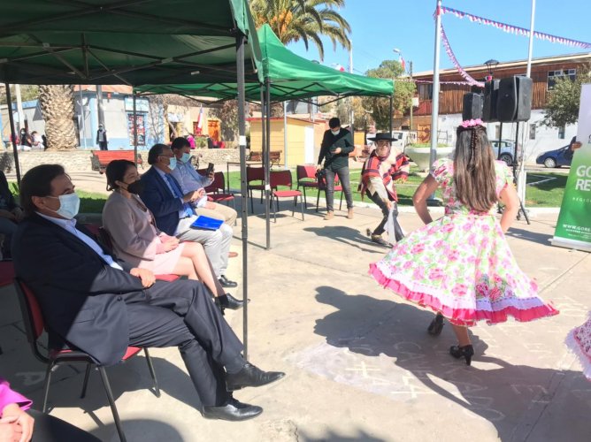 FONDOS CONCURSABLES DE MEDIOAMBIENTE Y SEGURIDAD CIUDADANA BENEFICIAN A 54 INICIATIVAS DE LIMARÍ Y CHOAPA FONDOS CONCURSABLES DE MEDIOAMBIENTE Y SEGURIDAD CIUDADANA BENEFICIAN A 54 INICIATIVAS DE LIMARÍ Y CHOAPA