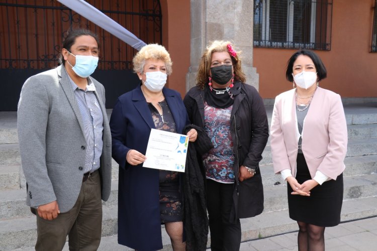 CERCA DE $400 MILLONES EN PROYECTOS DE SEGURIDAD CIUDADANA Y MEDIO AMBIENTE ENTREGÓ EL GOBIERNO REGIONAL A ORGANIZACIONES DE ELQUI CERCA DE $400 MILLONES EN PROYECTOS DE SEGURIDAD CIUDADANA Y MEDIO AMBIENTE ENTREGÓ EL GOBIERNO REGIONAL A ORGANIZACIONES DE ELQUI