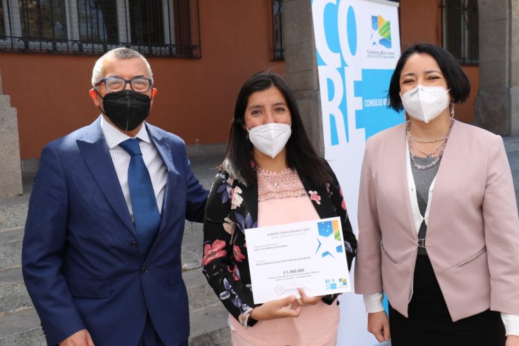 CERCA DE $400 MILLONES EN PROYECTOS DE SEGURIDAD CIUDADANA Y MEDIO AMBIENTE ENTREGÓ EL GOBIERNO REGIONAL A ORGANIZACIONES DE ELQUI CERCA DE $400 MILLONES EN PROYECTOS DE SEGURIDAD CIUDADANA Y MEDIO AMBIENTE ENTREGÓ EL GOBIERNO REGIONAL A ORGANIZACIONES DE ELQUI