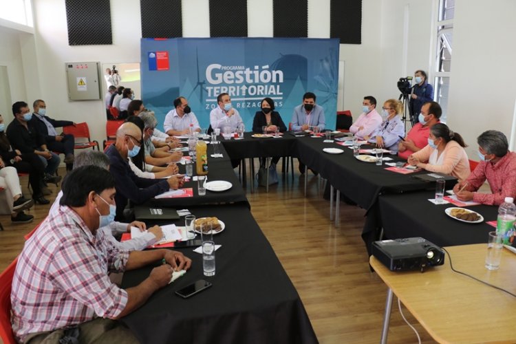 GOBIERNO REGIONAL Y ALCALDES SOLICITAN EXTENDER EL PROGRAMA DE ZONAS REZAGADAS EN LIMARÍ Y CHOAPA