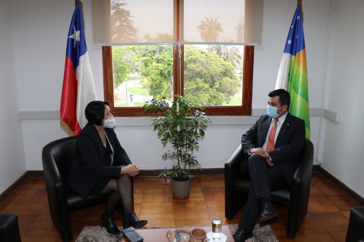GOBERNADORA REGIONAL Y DELEGADO PRESIDENCIAL ABORDARON DIVERSOS TEMAS EN SU PRIMER ENCUENTRO OFICIAL GOBERNADORA REGIONAL Y DELEGADO PRESIDENCIAL ABORDARON DIVERSOS TEMAS EN SU PRIMER ENCUENTRO OFICIAL