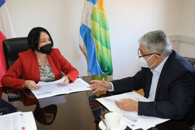 GOBIERNO REGIONAL Y MUNICIPIO DE OVALLE AFINAN DETALLES DEL FINANCIAMIENTO PARA MEJORAR SU EDIFICIO CONSISTORIAL GOBIERNO REGIONAL Y MUNICIPIO DE OVALLE AFINAN DETALLES DEL FINANCIAMIENTO PARA MEJORAR SU EDIFICIO CONSISTORIAL