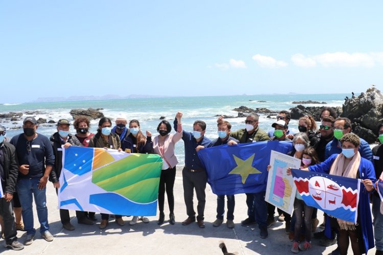 COQUIMBO Y ATACAMA FIRMAN CONVENIO DE COLABORACIÓN PARA PROTEGER EL ARCHIPIÉLAGO DE HUMBOLDT COQUIMBO Y ATACAMA FIRMAN CONVENIO DE COLABORACIÓN PARA PROTEGER EL ARCHIPIÉLAGO DE HUMBOLDT