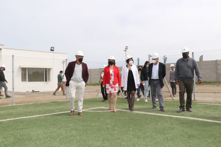 GOBIERNO REGIONAL FISCALIZA AVANCE DE OBRAS DEL COMPLEJO DEPORTIVO LAS VEGAS SUR GOBIERNO REGIONAL FISCALIZA AVANCE DE OBRAS DEL COMPLEJO DEPORTIVO LAS VEGAS SUR
