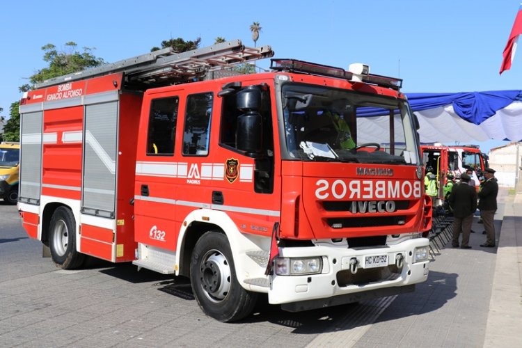 Gobierno Regional entrega más de $4.400 millones a bomberos Gobierno Regional entrega más de $4.400 millones a bomberos
