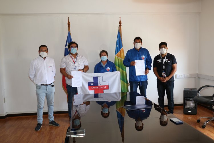 Funcionarios de CONFUSAM solicitan apoyo de la Gobernadora Regional y denuncian abandono de autoridades de la salud Funcionarios de CONFUSAM solicitan apoyo de la Gobernadora Regional y denuncian abandono de autoridades de la salud