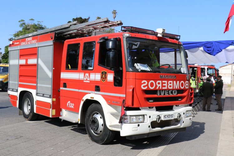 Gobierno Regional destina más de 2 mil millones para equipamiento de protección personal para bomberos Gobierno Regional destina más de 2 mil millones para equipamiento de protección personal para bomberos