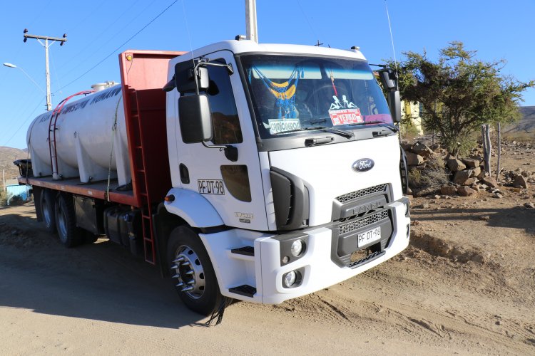 Gobierno Regional destina recursos para ejecutar proyecto para distribución de agua en camiones aljibe