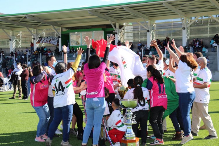 Inauguran Estadio El Pueblo de Chañaral Alto