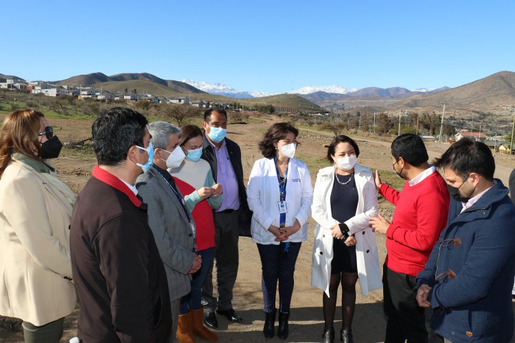 Gobierno Regional anuncia compromiso por $18.000 millones para la implementación del hospital de Illapel