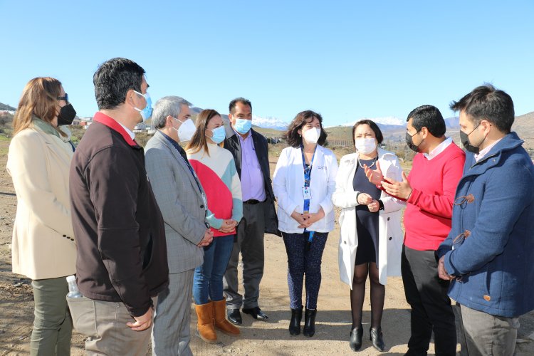 Gobierno Regional anuncia compromiso por $18.000 millones para la implementación del hospital de Illapel