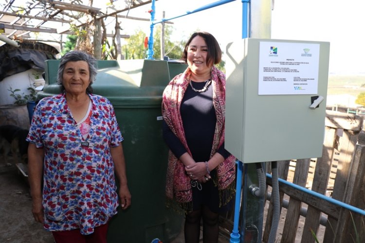 Exitoso sistema de recirculación de agua permite prolongar su potabilidad y utilizar paneles fotovoltaicos