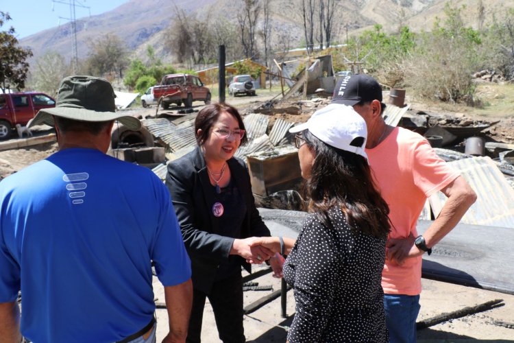 Gobernadora Regional solicita al nivel central mayor inversión y coordinación para prevenir catástrofes