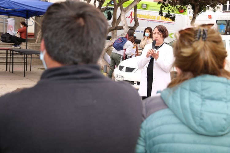 Gobernadora respalda a funcionarios de la salud pública que demandan mejores condiciones laborales