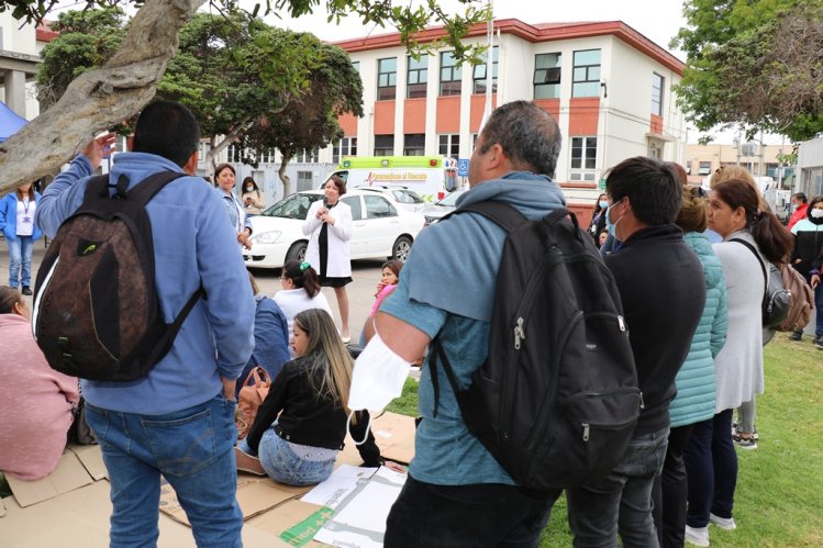 Gobernadora respalda a funcionarios de la salud pública que demandan mejores condiciones laborales