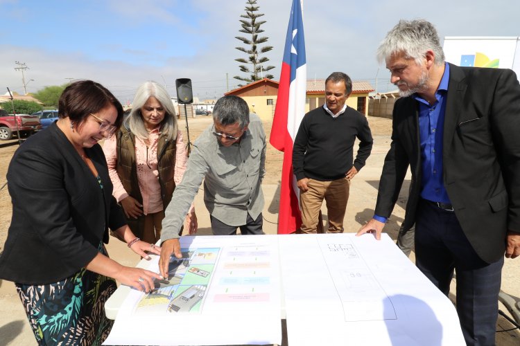 Dan el vamos a la futura planta de economía circular para la acuicultura a pequeña escala en Tongoy