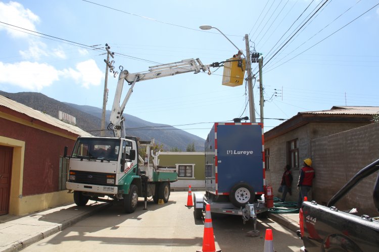 Proyecto que dotará con luz eléctrica a localidades rurales de Combarbalá logra importante avance en su tramitación