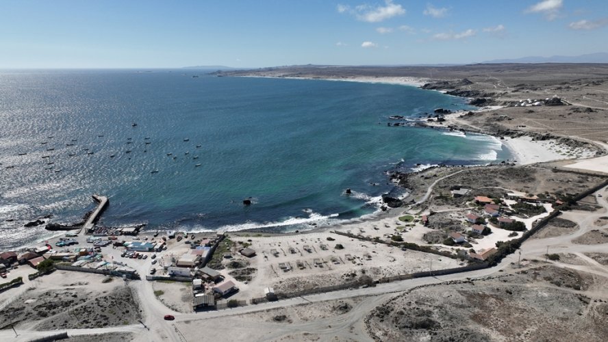Gobernadora valora publicación de decreto oficial que crea área marina costera protegida birregional