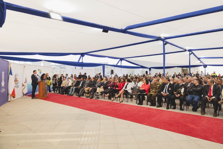 AUTORIDADES INAUGURAN EDIFICIO CONSISTORIAL DE COQUIMBO