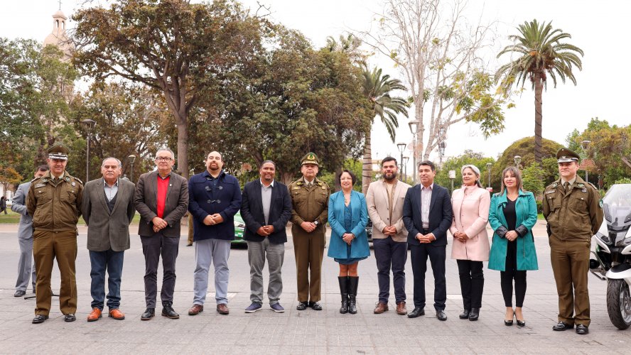 CARABINEROS RECIBE SEIS MOTOCICLETAS PARA REFORZAR EL CONTROL DE TRÁNSITO EN TRES COMUNAS